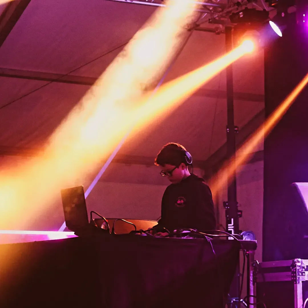 DJgeeorge